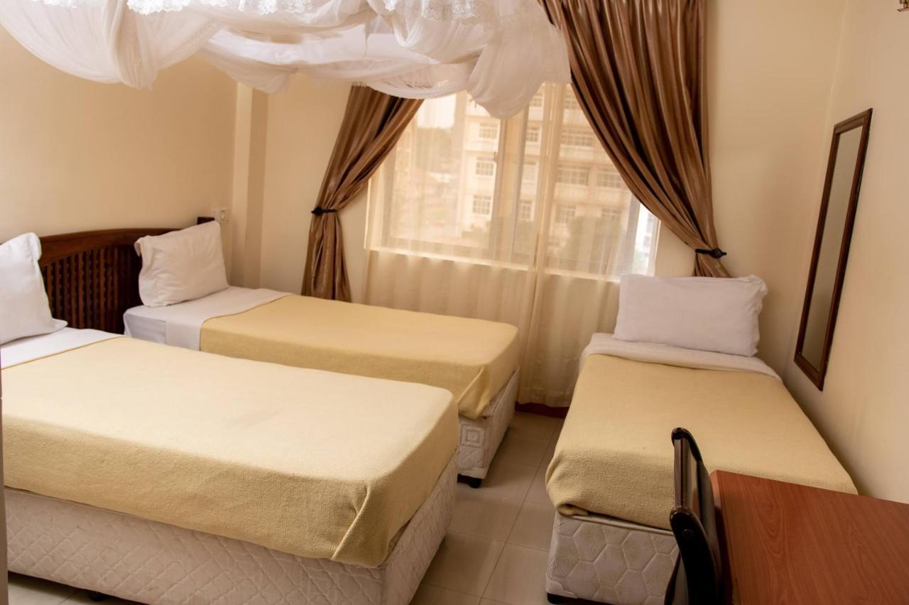 Briston Hotel 아루샤 외부 사진
