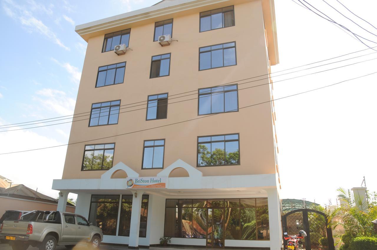 Briston Hotel 아루샤 외부 사진